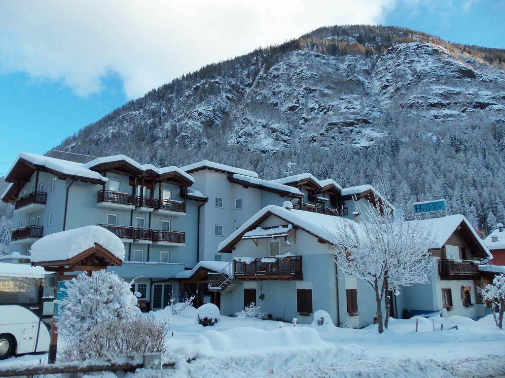 Hotel Santoni Ossana Exterior photo
